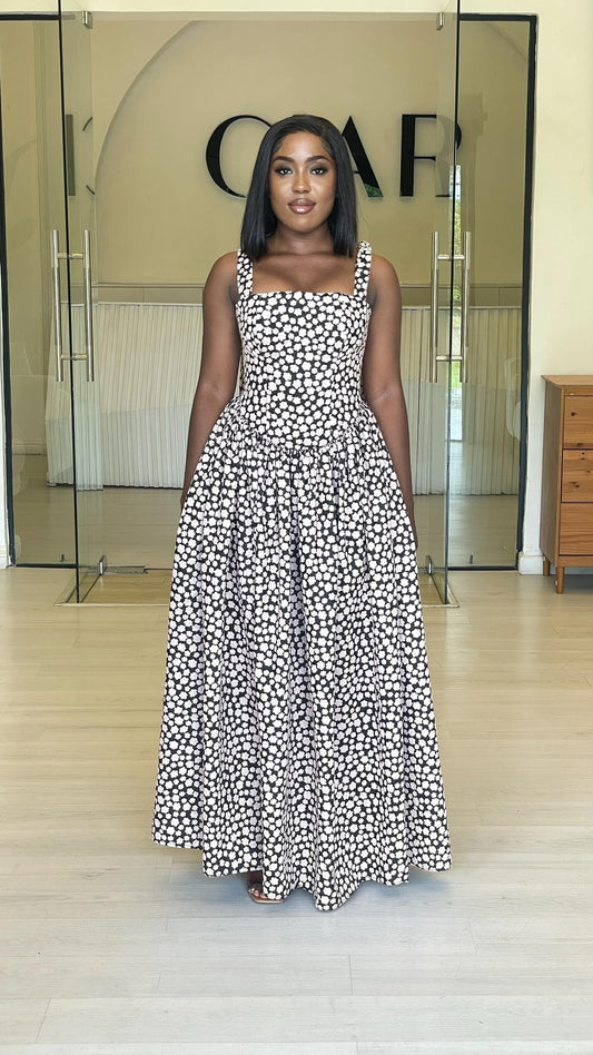 The Versatility of Dresses: From Day to Night